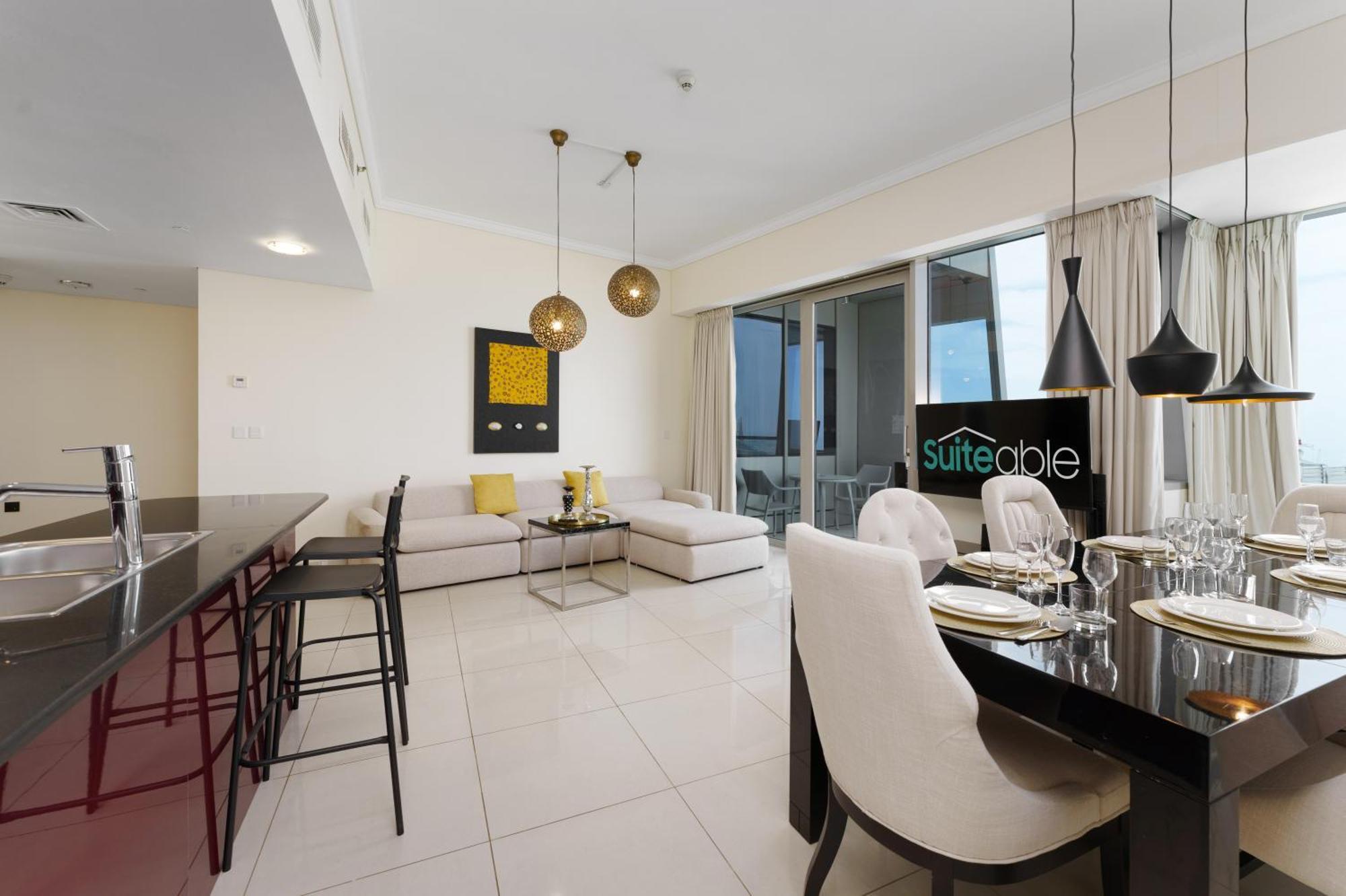 Apartment Heavenly Spacious 2 Bedroom With Stunning View